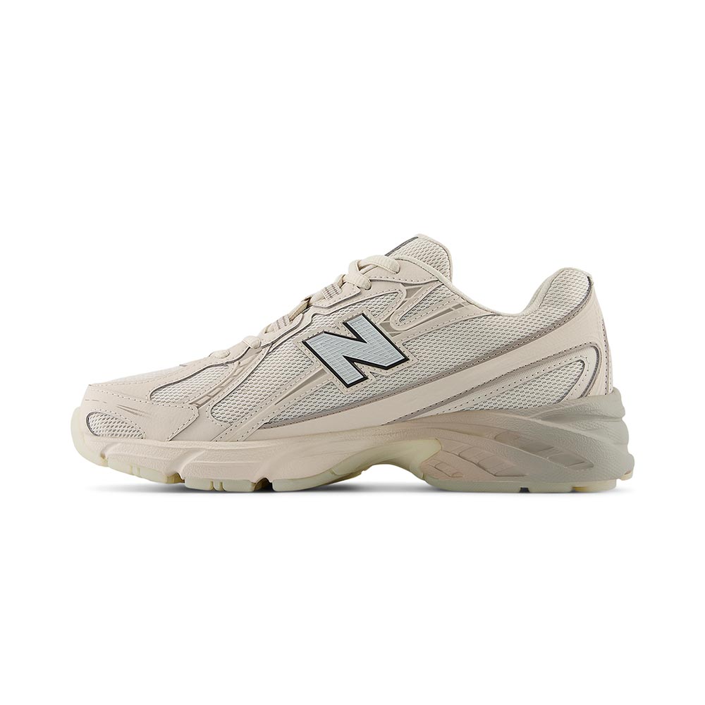 740 New Balance Shoes