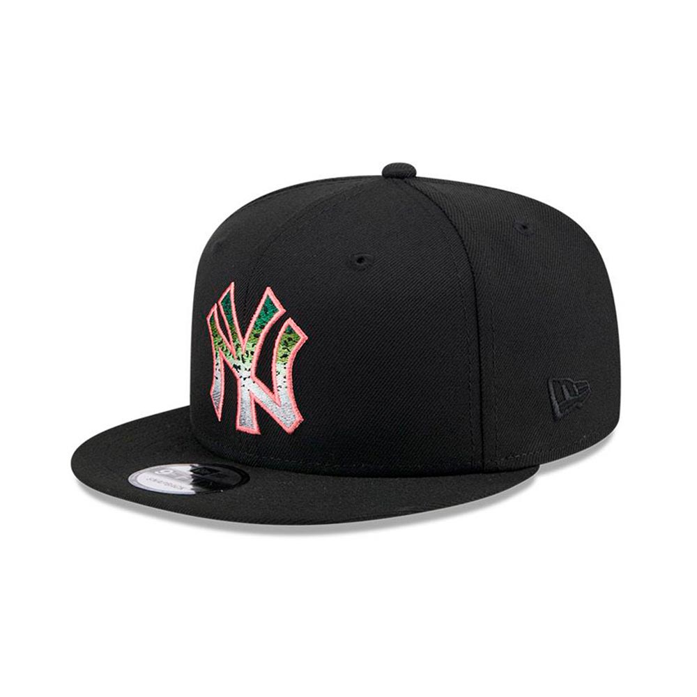 Animal Fill 21120 New York Yankees Blk New Era image number null