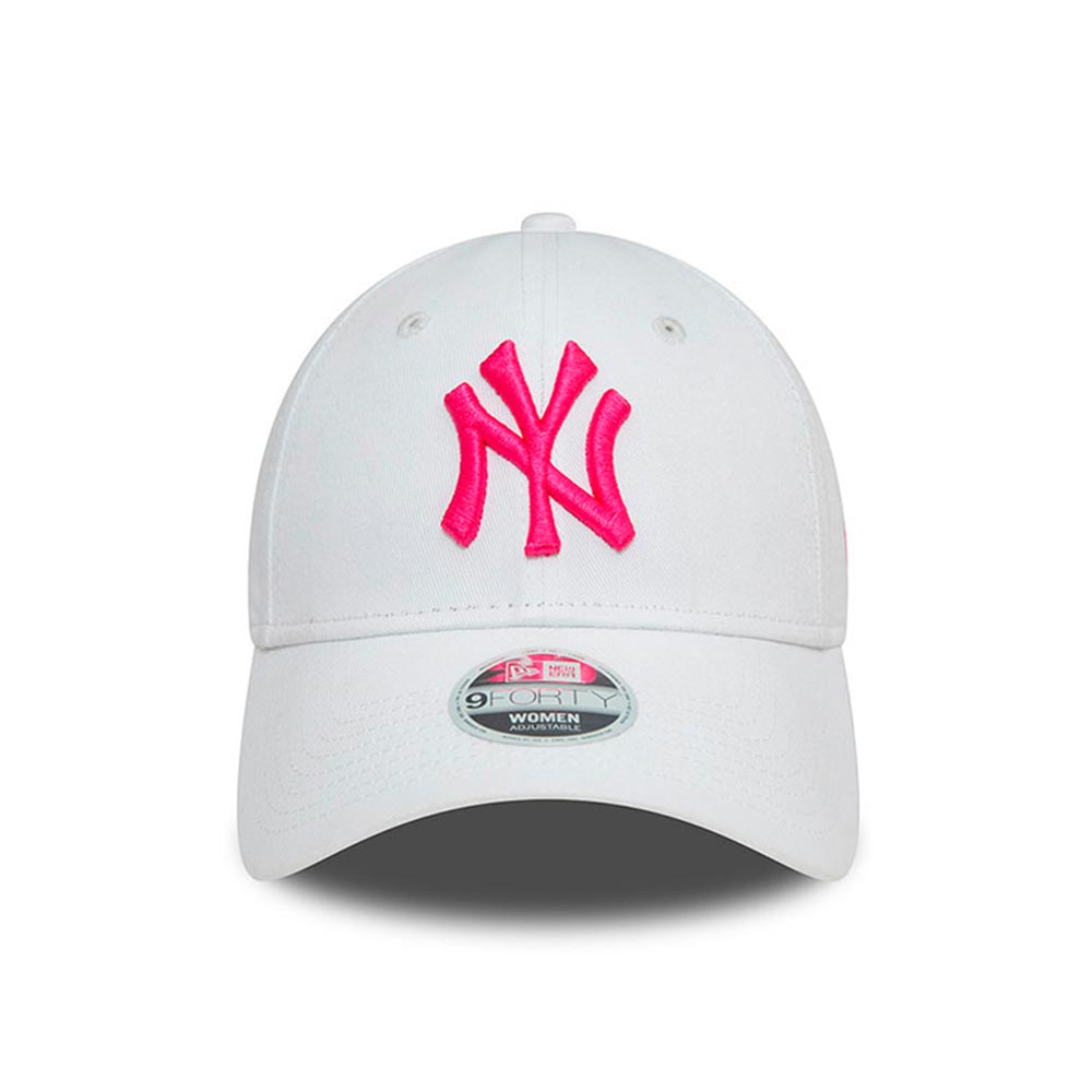 Wmns League Ess 9Forty New York Yankees New Era image number null