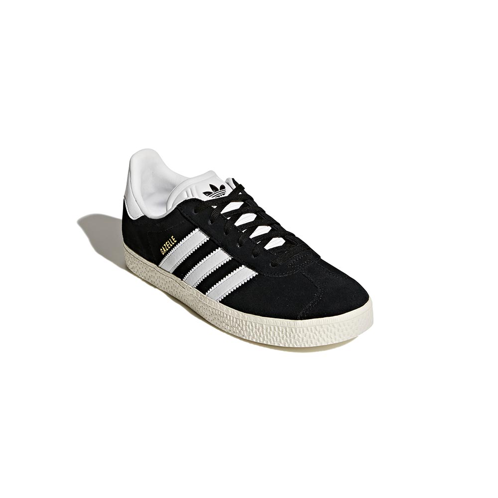 Gazelle Shoes Adidas image number 2